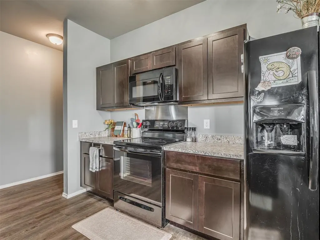 Photo 14 — 42057 Coopers Court, Shawnee, OK 74804