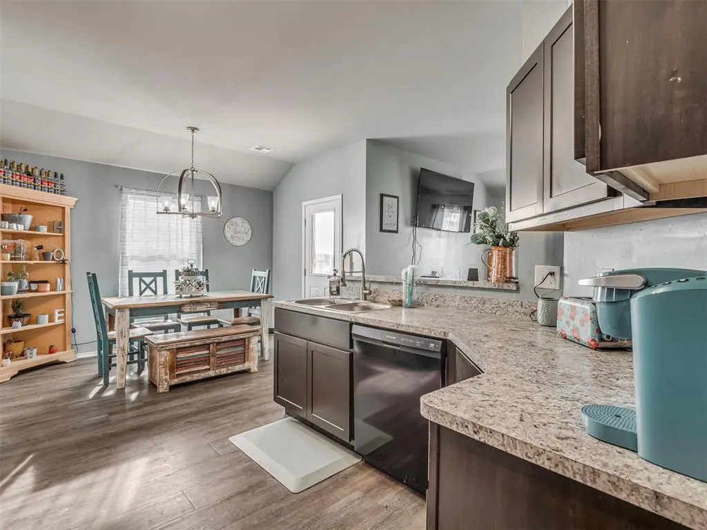 Photo 16 — 42057 Coopers Court, Shawnee, OK 74804