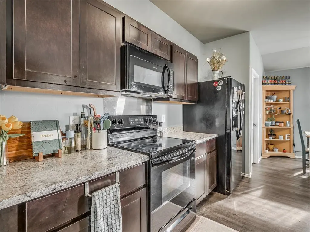 Photo 17 — 42057 Coopers Court, Shawnee, OK 74804