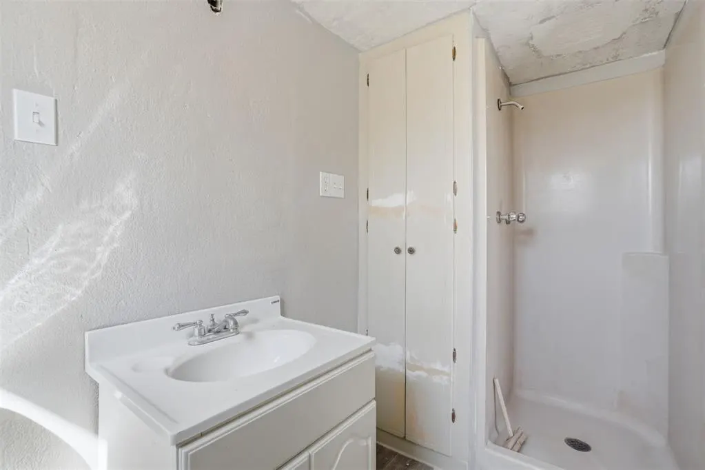 Photo 24 — 1013 N 3rd Street, Sayre, OK 73662