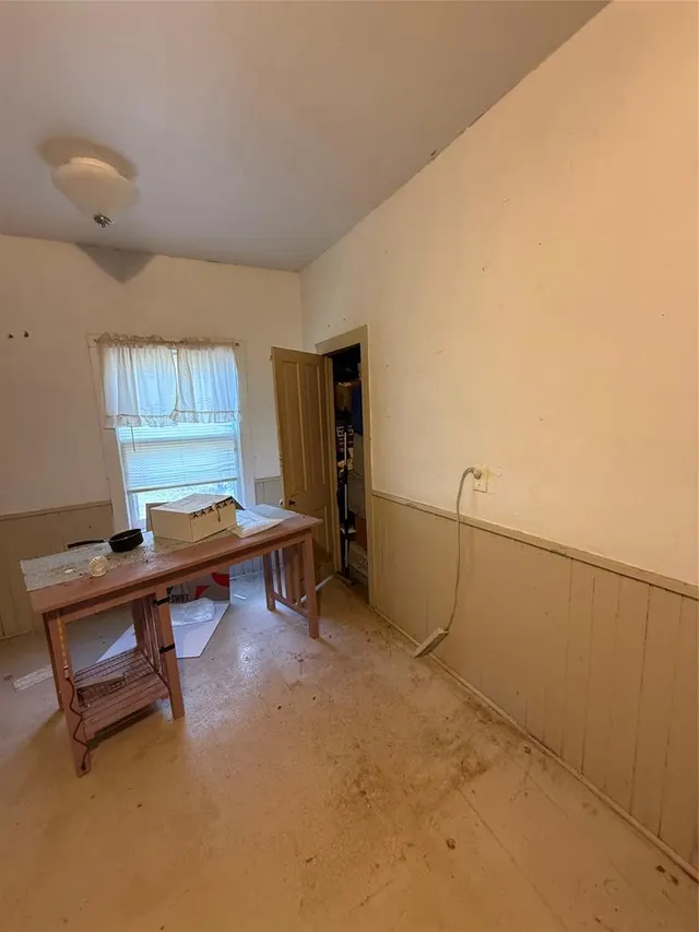 Photo 8 — 1002 S 6th Street, Chickasha, OK 73018