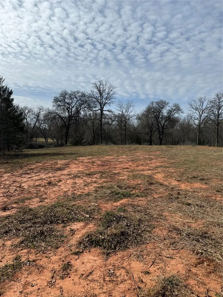 Photo 13 — 1800 Fischer Dr, Norman, OK 73026
