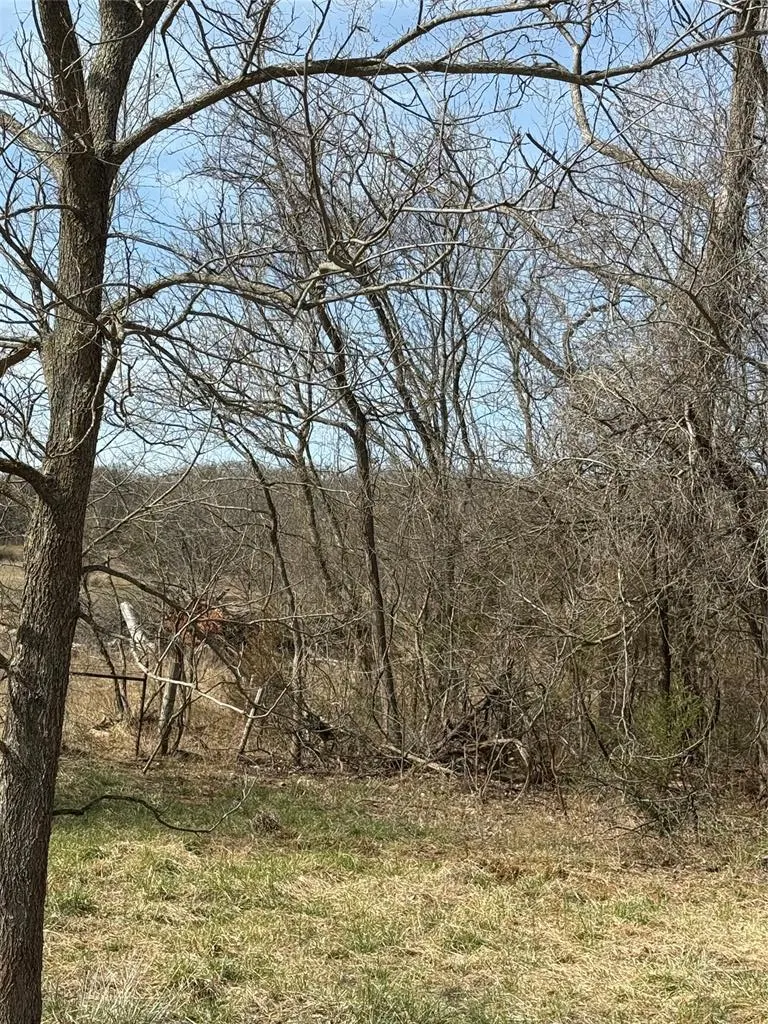 Photo 10 — 1800 Fischer Dr, Norman, OK 73026