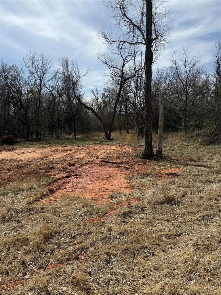 Photo 16 — 1800 Fischer Dr, Norman, OK 73026