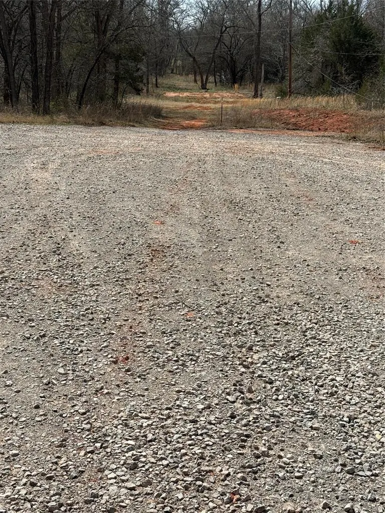 Photo 20 — 1800 Fischer Dr, Norman, OK 73026