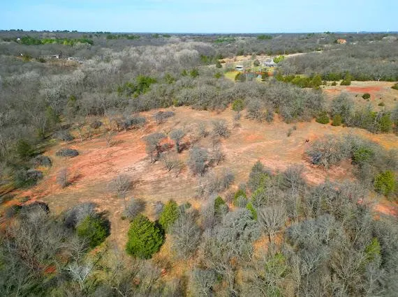 Photo 32 — 1800 Fischer Dr, Norman, OK 73026