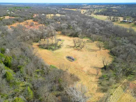 Photo 43 — 1800 Fischer Dr, Norman, OK 73026