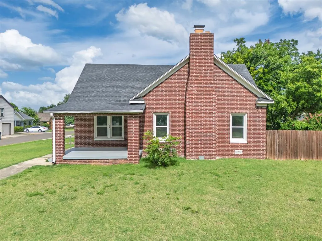 Photo 40 — 2021 N Broadway Avenue, Shawnee, OK 74804