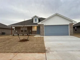 Sold home at 916 Shady Meadow Way