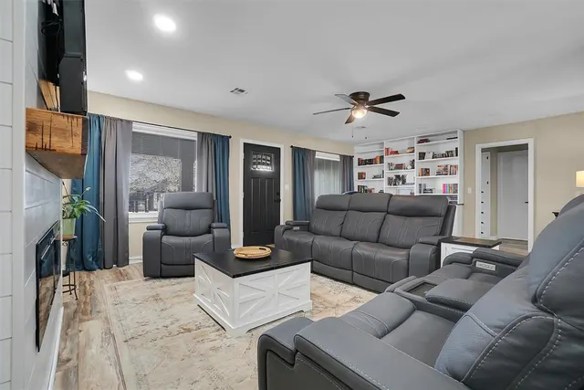Photo 3 — 1116 N West Street, Cordell, OK 73632