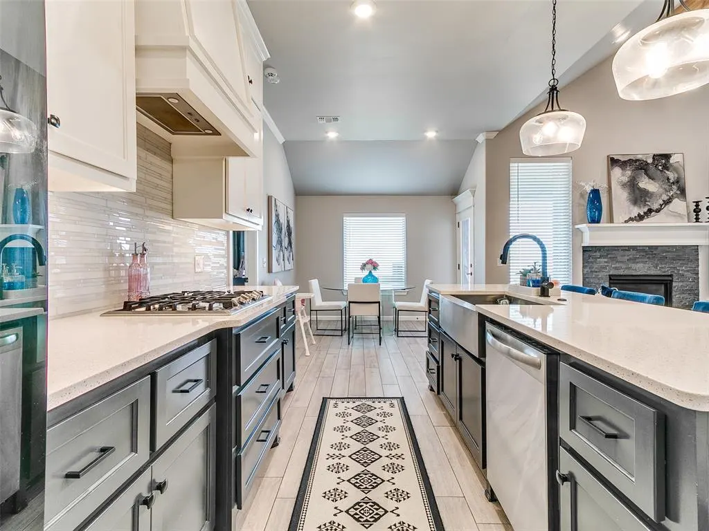 Photo 9 — 18709 Grove Parkway, Edmond, OK 73012