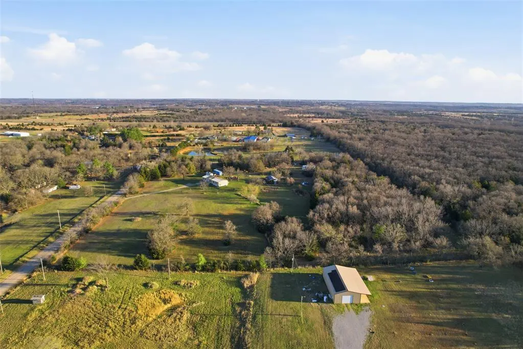 Photo 8 — 115 Dusty Road, McLoud, OK 74851
