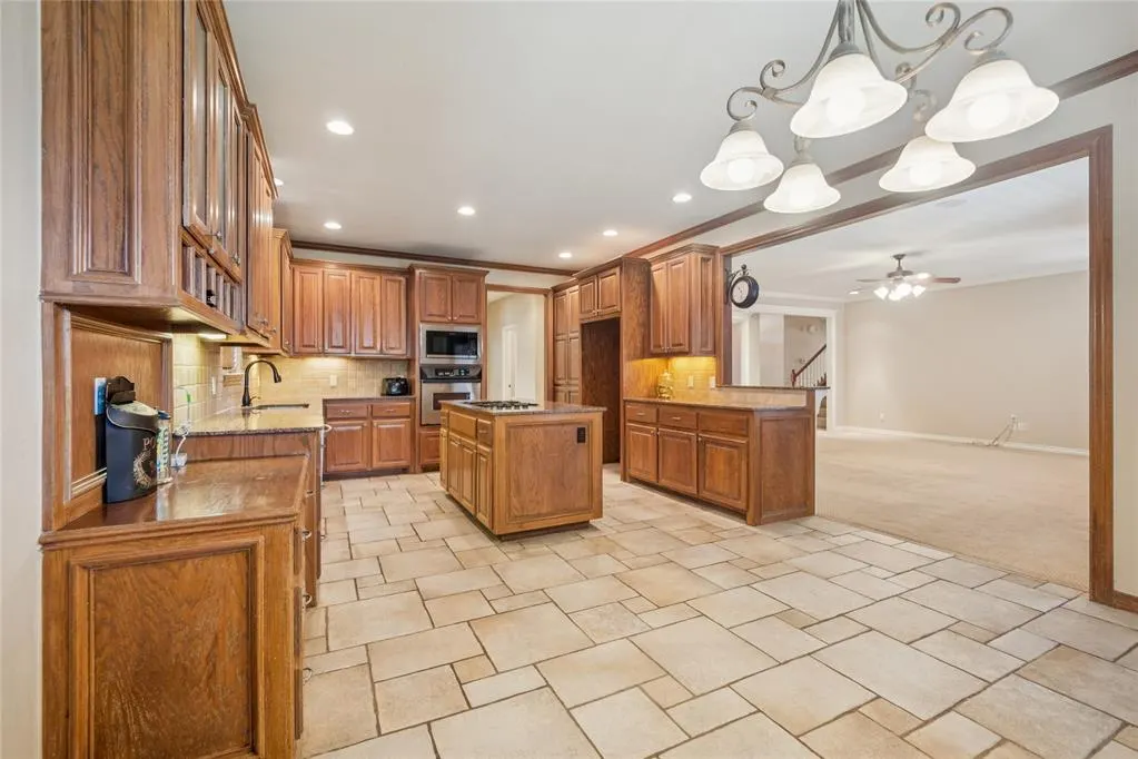 Photo 23 — 508 NW 150th Place, Edmond, OK 73013