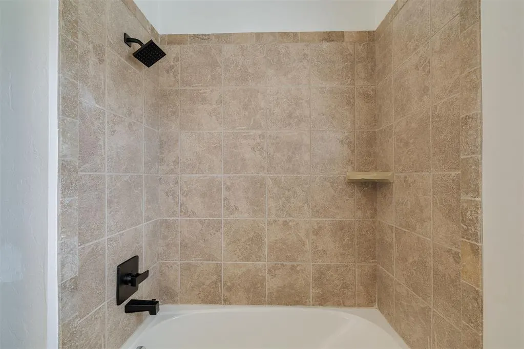 Photo 35 — 16001 Montague Drive, Edmond, OK 73013
