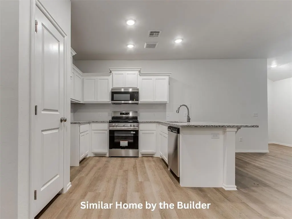 Photo 10 — 1207 NW 113th Street, Oklahoma City, OK 73114