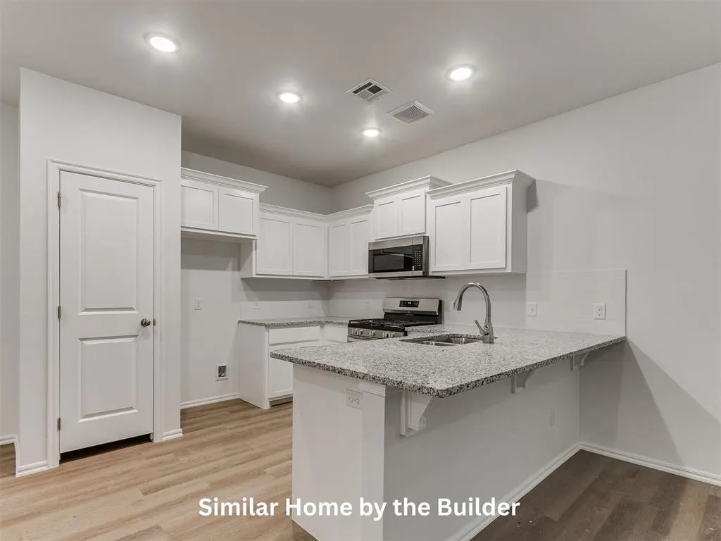 Photo 11 — 1207 NW 113th Street, Oklahoma City, OK 73114