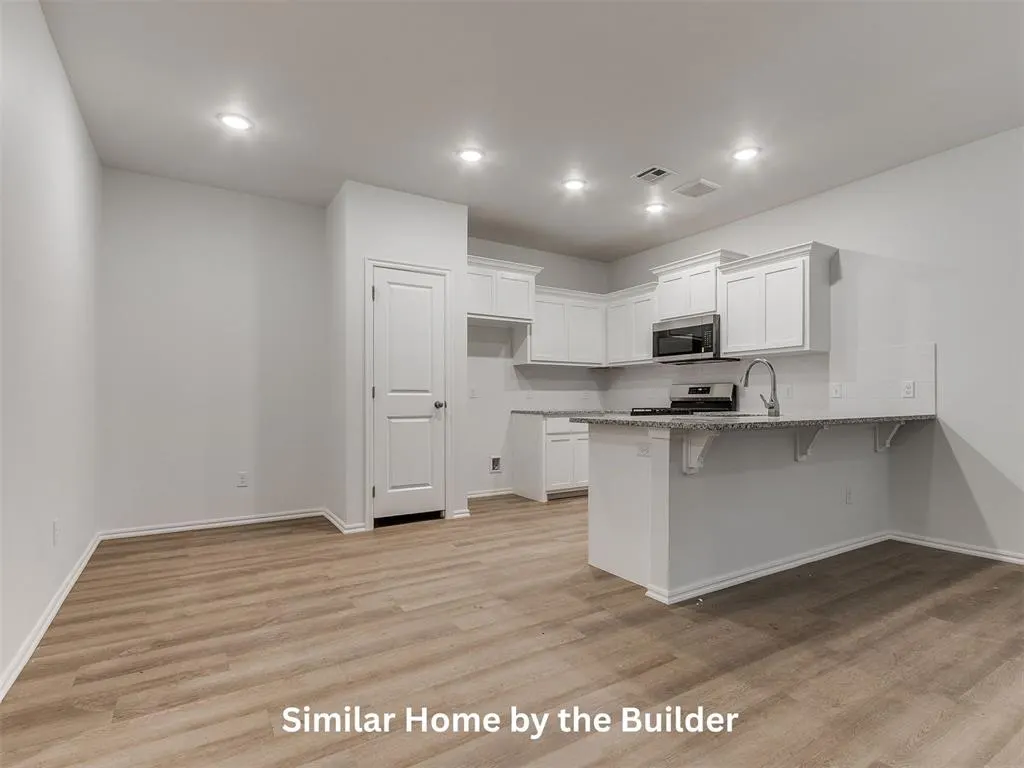 Photo 12 — 1207 NW 113th Street, Oklahoma City, OK 73114