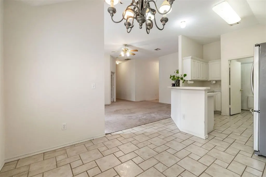 Photo 10 — 213 Victory Drive, Norman, OK 73072