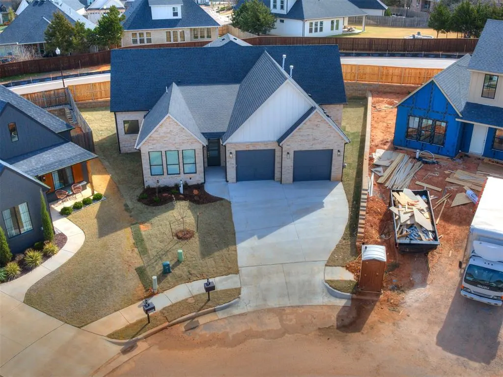 Photo 37 — 2500 Amante Court, Edmond, OK 73034