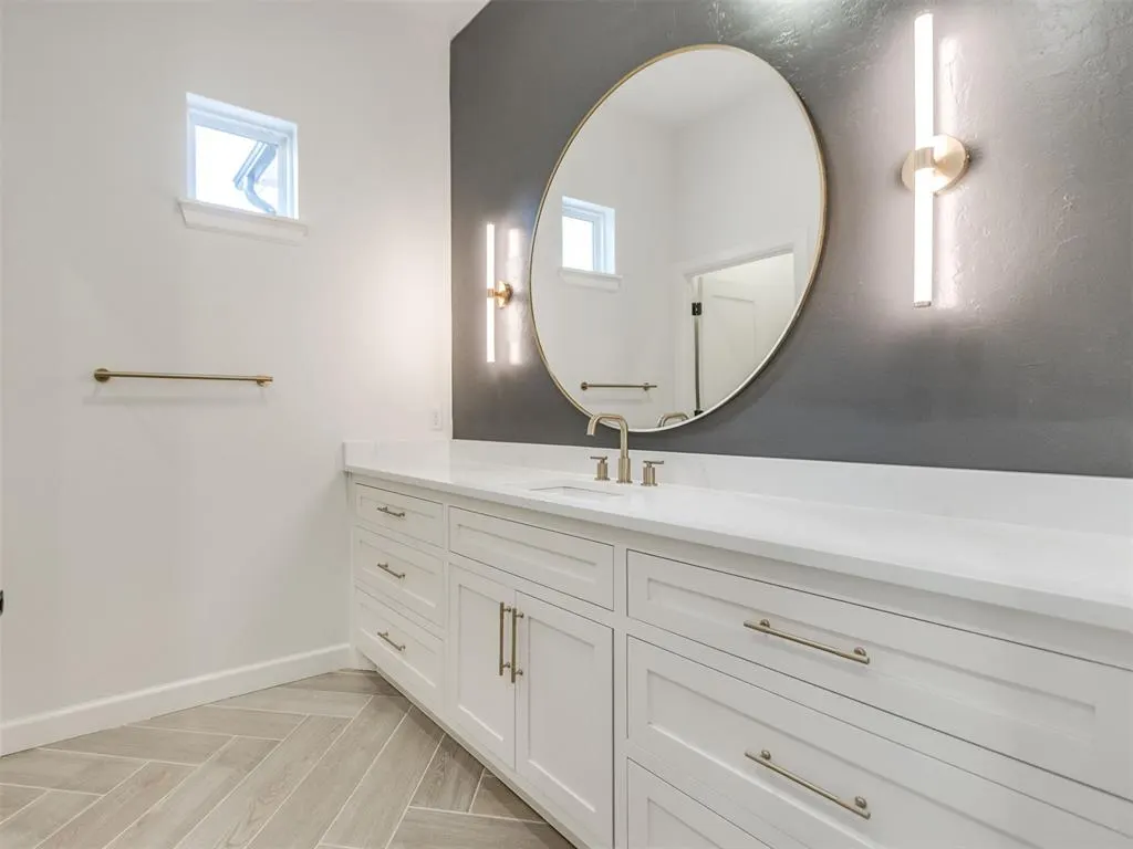 Photo 5 — 2500 Amante Court, Edmond, OK 73034