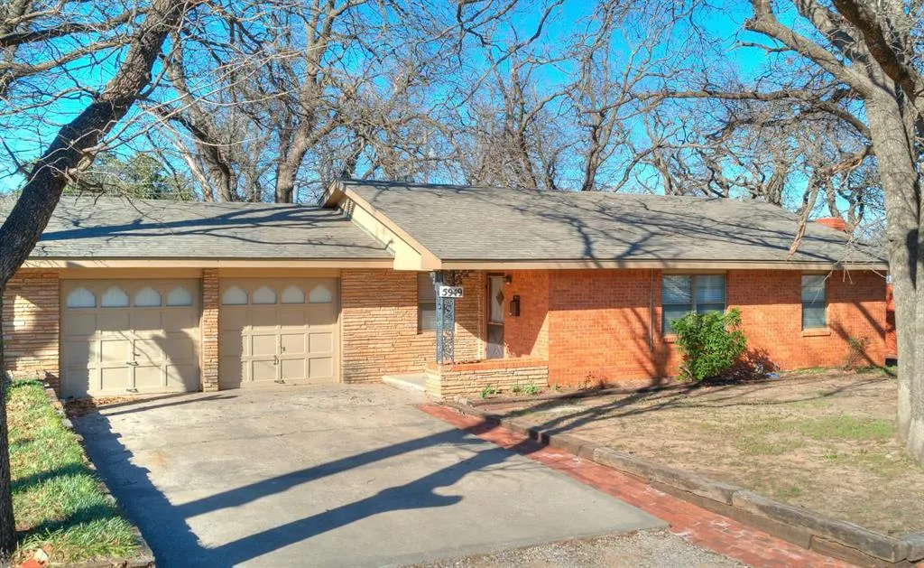 Front exterior — 5949 NW 27th Street, Oklahoma City, OK 73127