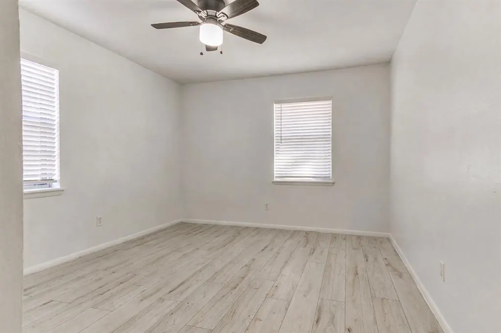 Photo 30 — 5949 NW 27th Street, Oklahoma City, OK 73127