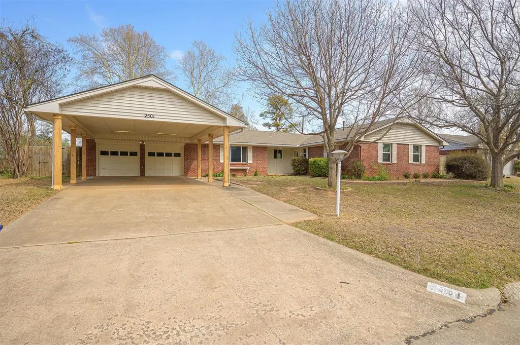 Photo 2 — 2501 Brentwood Drive, Norman, OK 73069