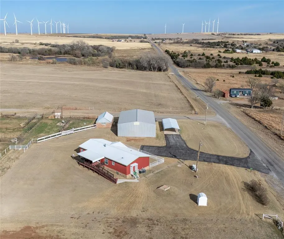 Photo 3 — 24079 E 1070 Road, Weatherford, OK 73096