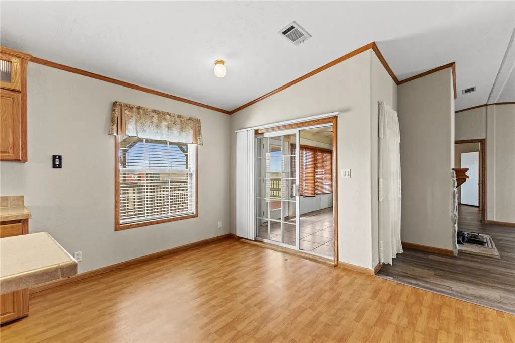 Photo 12 — 24079 E 1070 Road, Weatherford, OK 73096