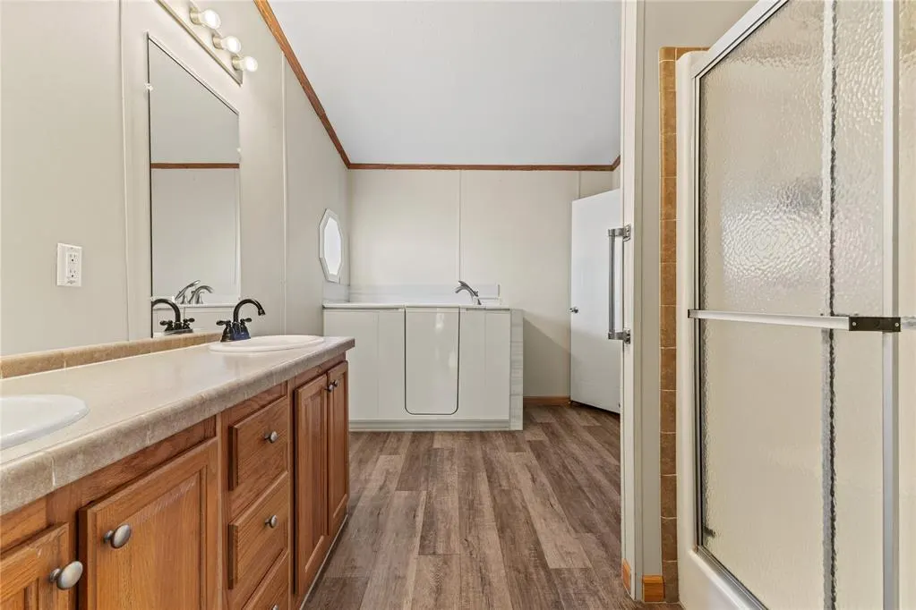 Photo 16 — 24079 E 1070 Road, Weatherford, OK 73096