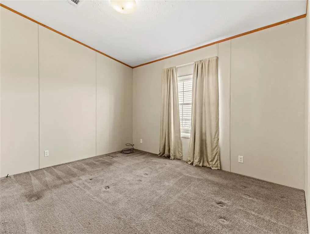 Photo 19 — 24079 E 1070 Road, Weatherford, OK 73096