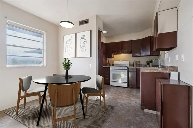 Photo 6 — 400 Cherokee Trail, Burns Flat, OK 73647