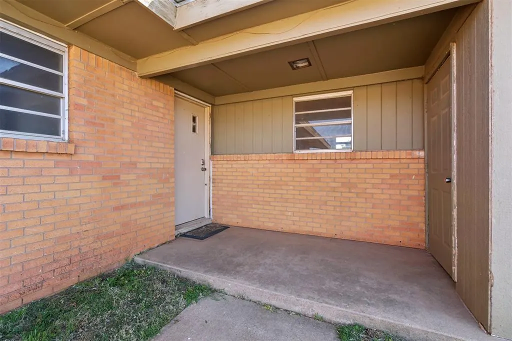Photo 9 — 400 Cherokee Trail, Burns Flat, OK 73647