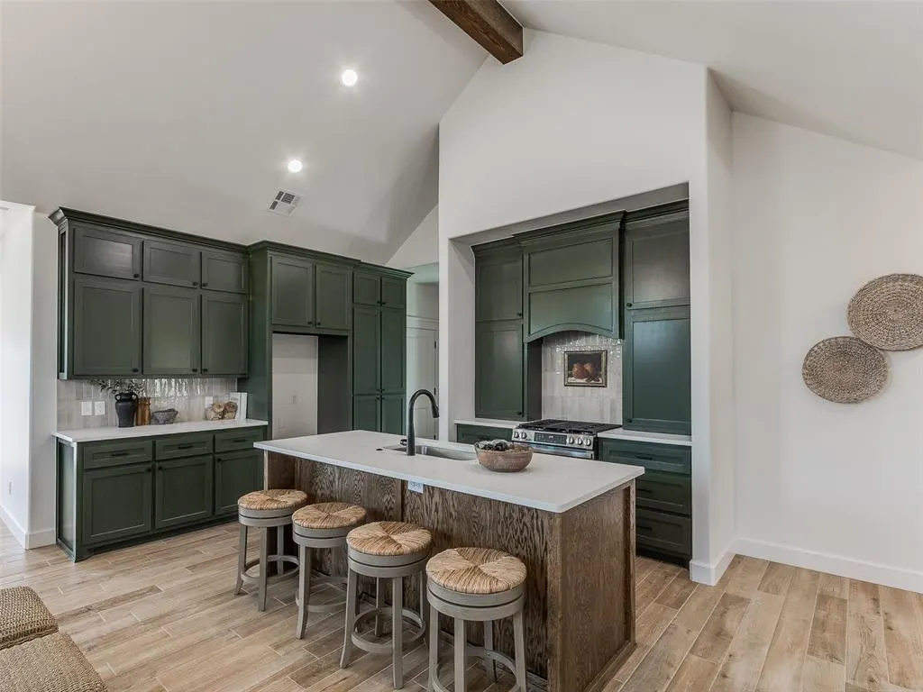 Photo 9 — 124 W 4th Street, Arcadia, OK 73007