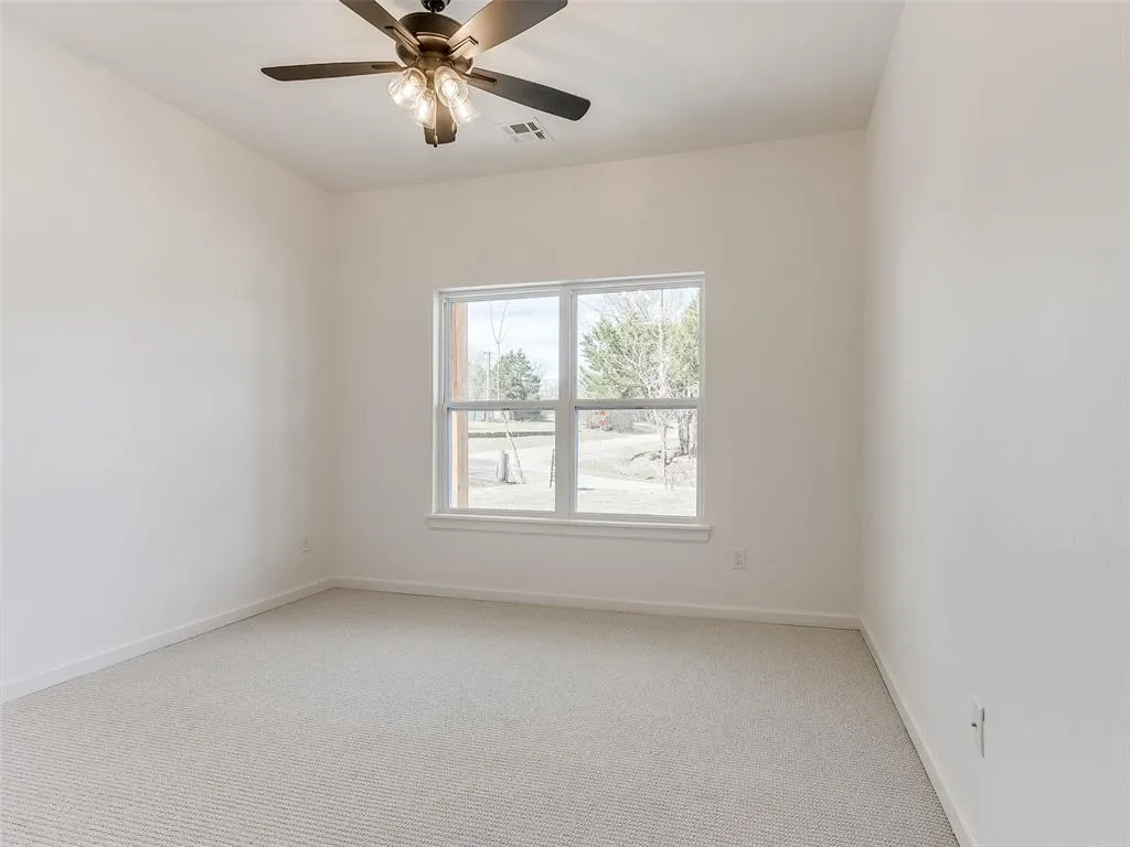 Photo 26 — 124 W 4th Street, Arcadia, OK 73007