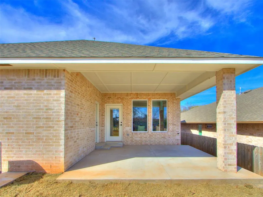 Photo 32 — 124 W 4th Street, Arcadia, OK 73007