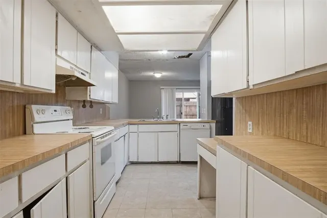 Photo 5 — 10305 Elk Canyon Road, Oklahoma City, OK 73162