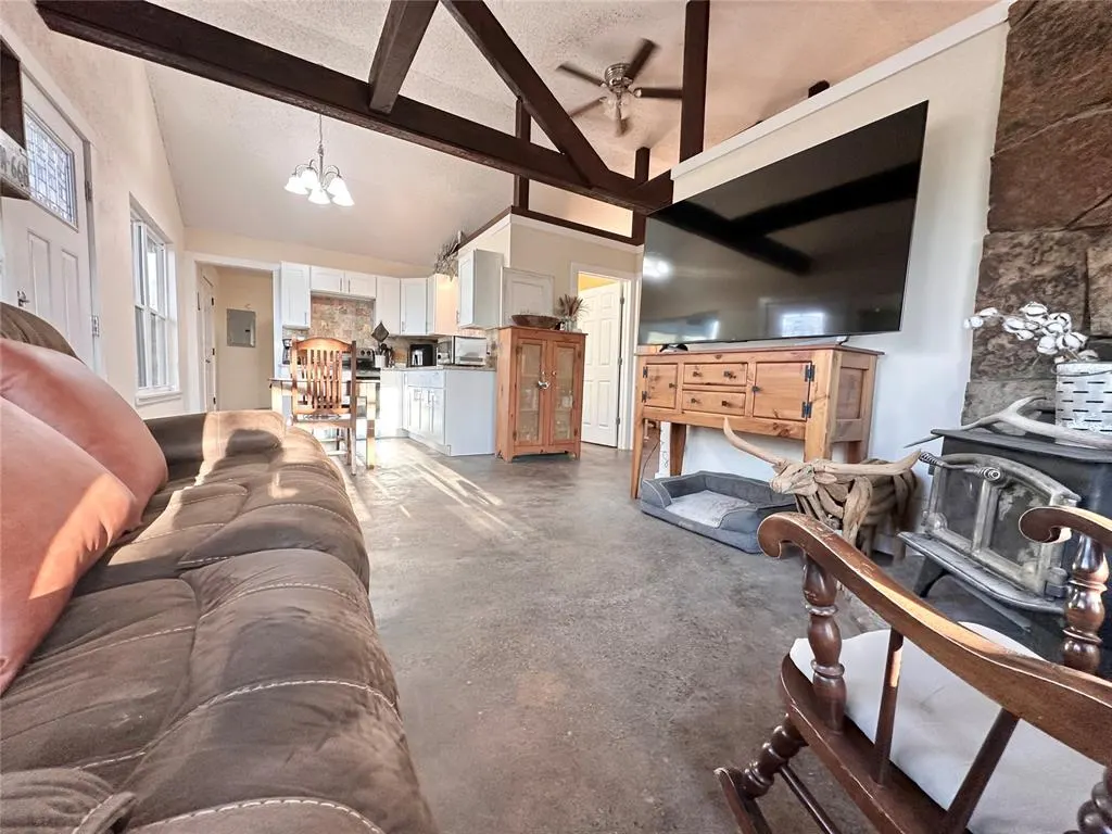 Photo 14 — 34487 Rattlesnake Hill Road, Tecumseh, OK 74873