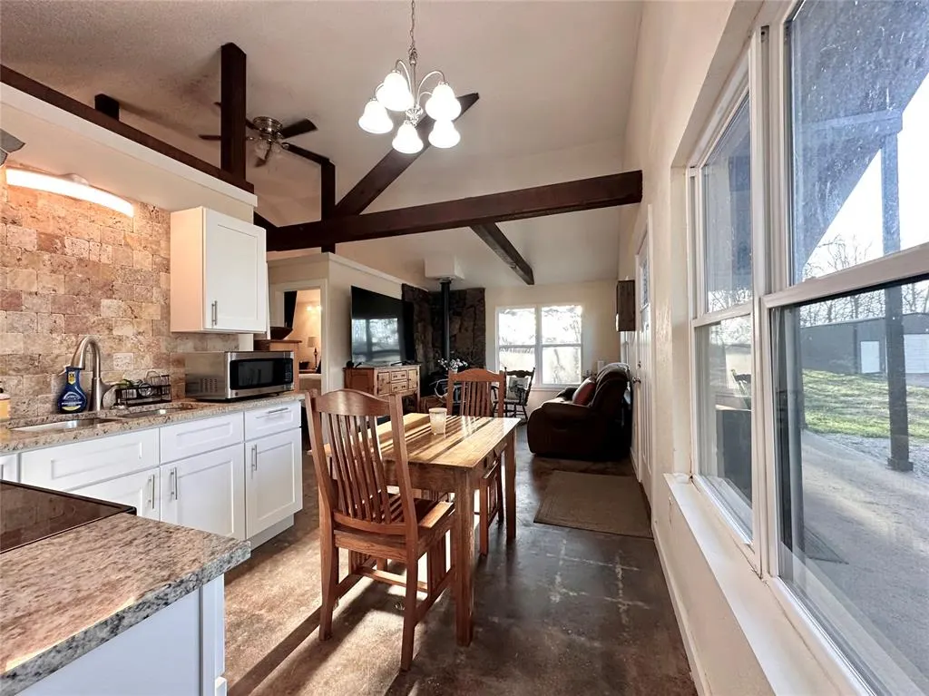 Photo 8 — 34487 Rattlesnake Hill Road, Tecumseh, OK 74873