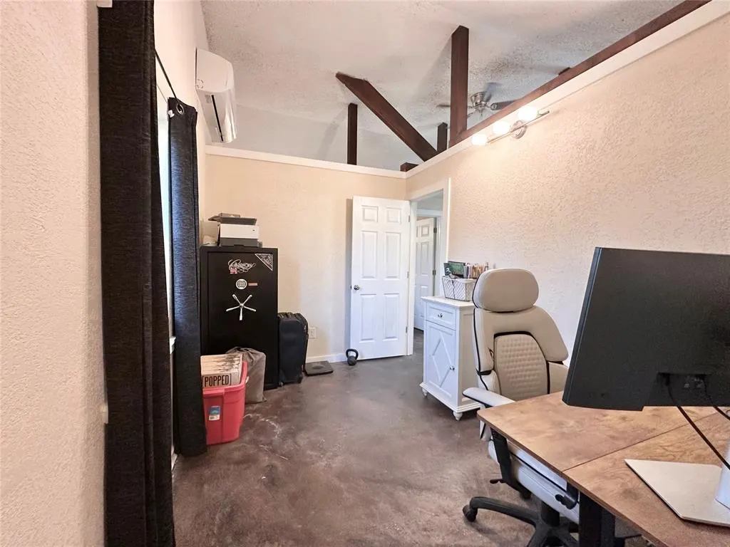 Photo 32 — 34487 Rattlesnake Hill Road, Tecumseh, OK 74873