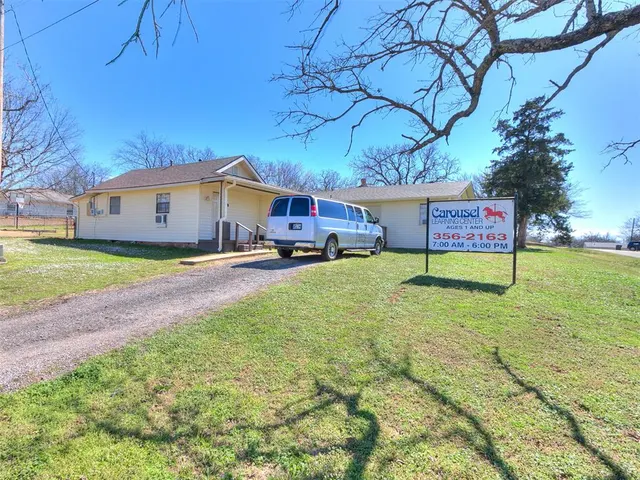 Photo 3 — 602 Dogwood Avenue, Wellston, OK 74881