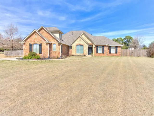 Front exterior — 17215 Seaman Drive, Choctaw, OK 73020