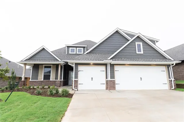 Photo 2 — 8321 NW 154th Court, Edmond, OK 73013