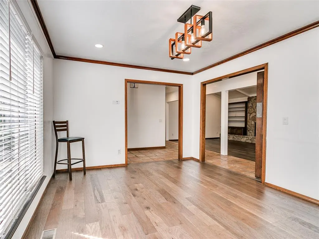Photo 21 — 11217 Twisted Oak Road, Oklahoma City, OK 73120