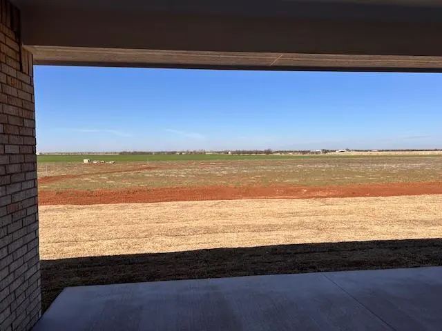 Photo 9 — 24952 Derby Way, Cashion, OK 73016
