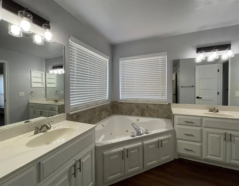 Photo 18 — 13004 Chadbrooke Place, Oklahoma City, OK 73142