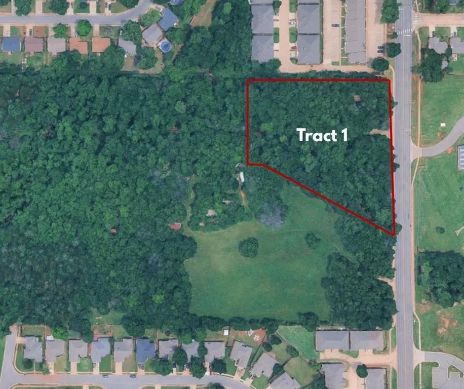 Front exterior — 0 N Kelly Avenue Tract 1, Edmond, OK 73003