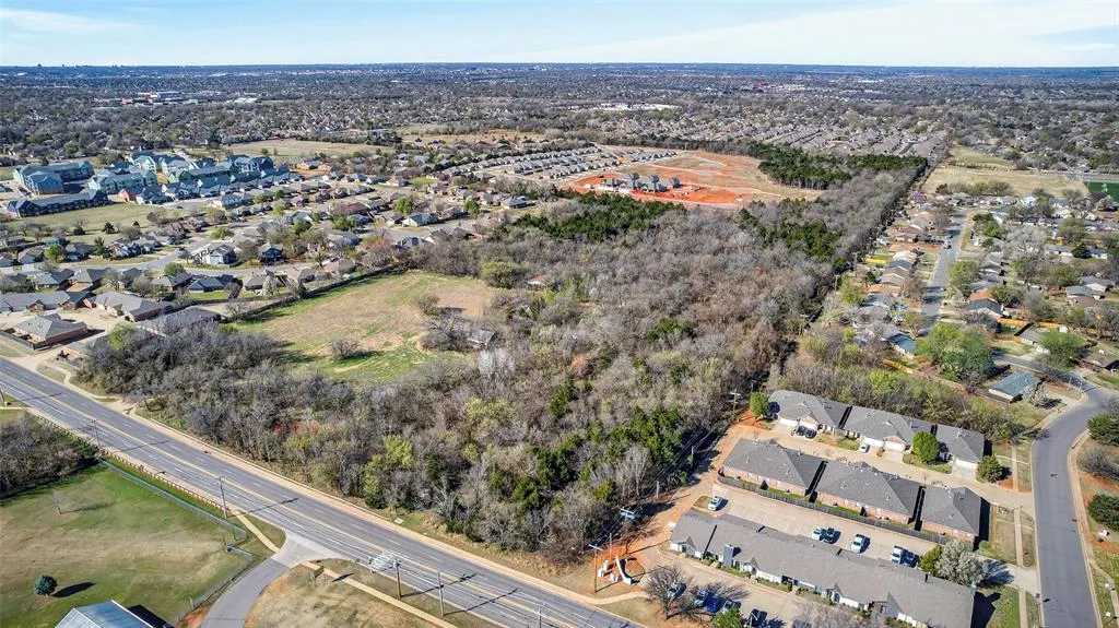 Photo 6 — 0 N Kelly Avenue Tract 1, Edmond, OK 73003