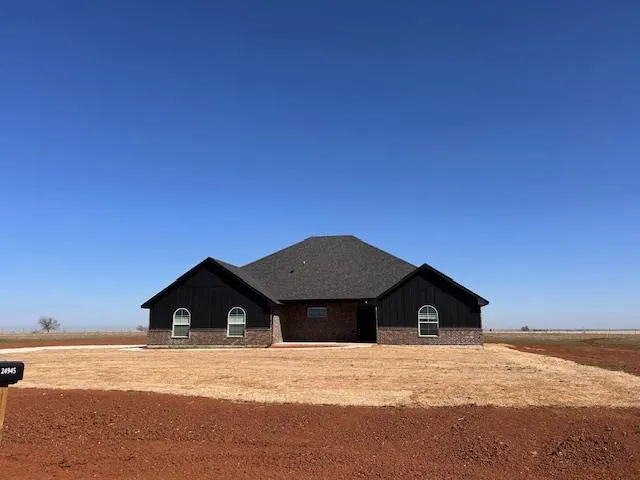 Front exterior — 24945 Belmont Pass, Cashion, OK 73016