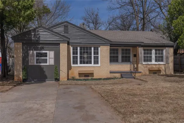 Front exterior — 1117 W Symmes Street, Norman, OK 73069
